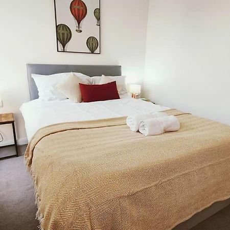 Aldgate Flats In E1. Apartman London Kültér fotó
