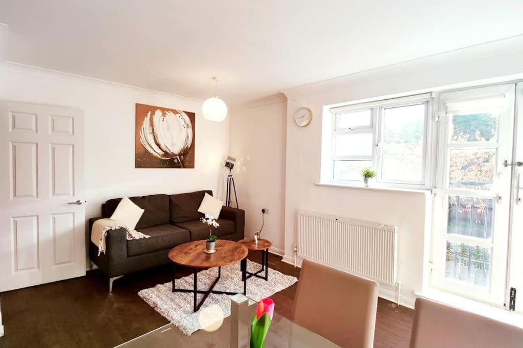 Aldgate Flats In E1. Apartman London Kültér fotó