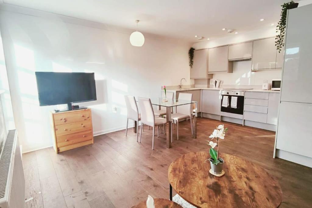 Aldgate Flats In E1. Apartman London Kültér fotó