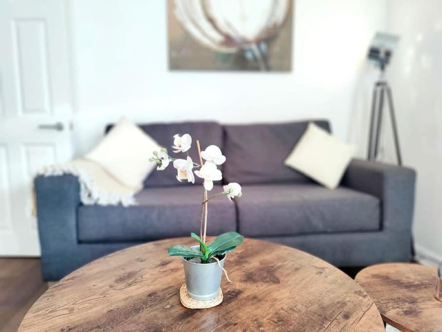 Aldgate Flats In E1. Apartman London Kültér fotó