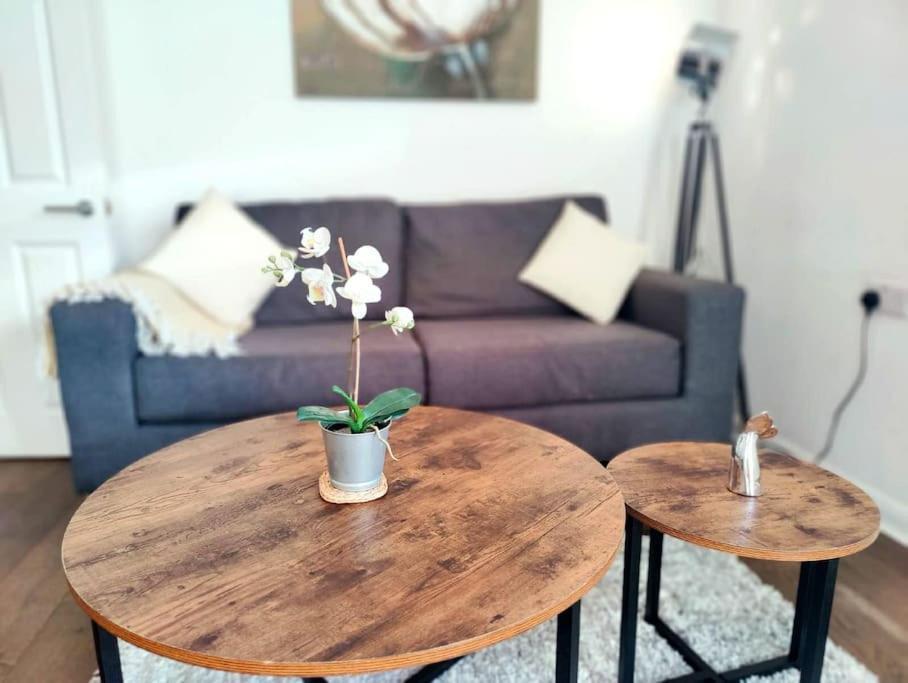 Aldgate Flats In E1. Apartman London Kültér fotó